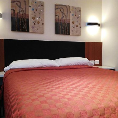 Hotel A&B Internacional Buenos Aires Kültér fotó