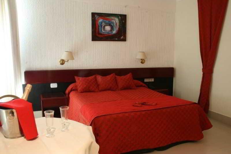 Hotel A&B Internacional Buenos Aires Kültér fotó