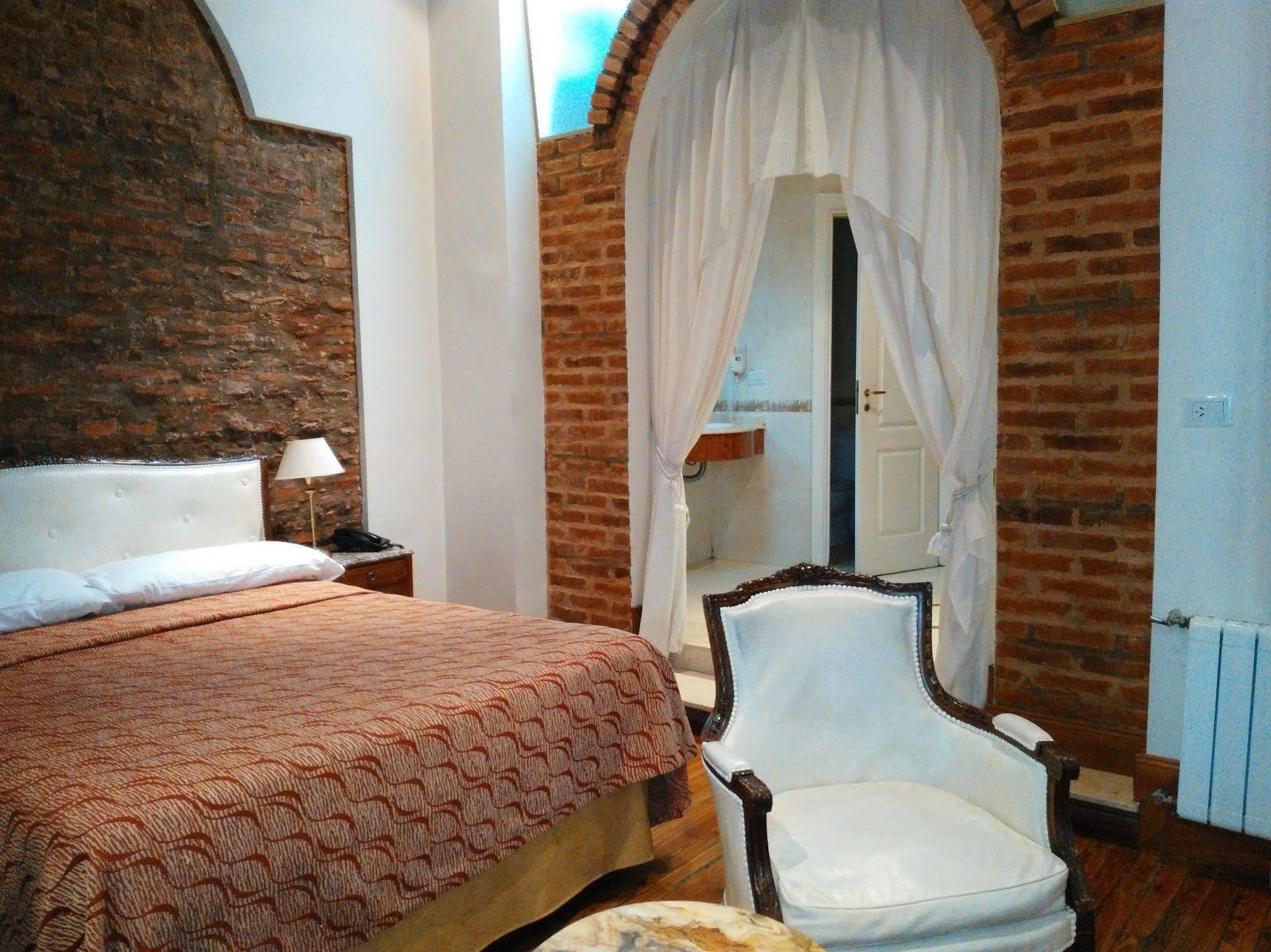 Hotel A&B Internacional Buenos Aires Kültér fotó