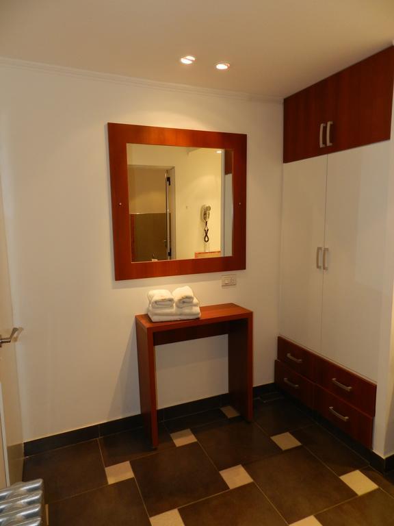 Hotel A&B Internacional Buenos Aires Kültér fotó
